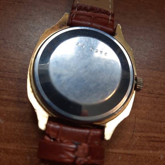Vintage Gruen 25 jewel Autowind Watch - Picture 4 of 5